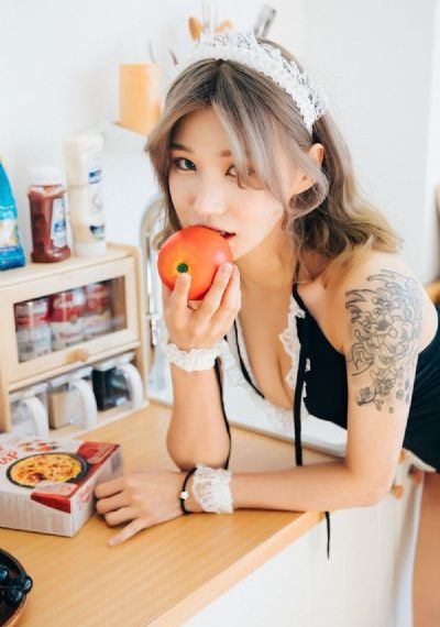 欧美草逼视频_字幕高清版在线播放