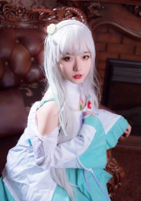 美女裸身软件无收费_BD免费视频大全