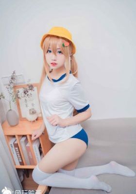 岳跪趴高撅肥臀出白浆_BD国语在线观看完整版