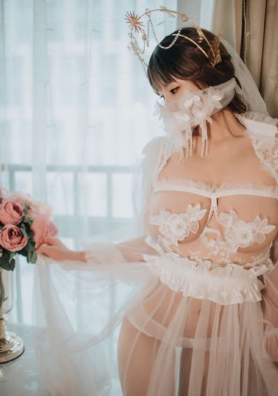 黑丝美女靠逼_BD国语迅雷电影在线